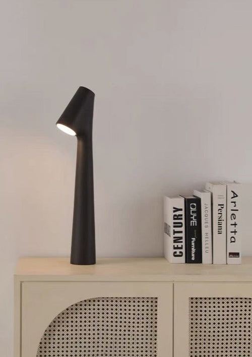 Nordic Portable Table Beside Lamp, Modern Dimmable LED Nursery Light - l'Ame du temps 