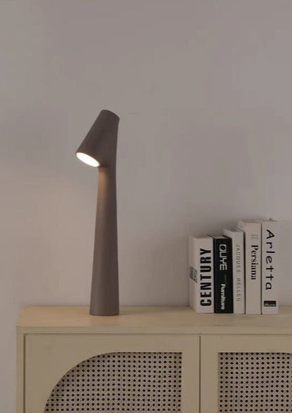 Nordic Portable Table Beside Lamp, Modern Dimmable LED Nursery Light - l'Ame du temps 