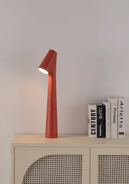 Nordic Portable Table Beside Lamp, Modern Dimmable LED Nursery Light - l'Ame du temps 